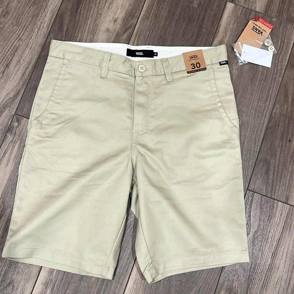 NWT men’s shorts by Vans